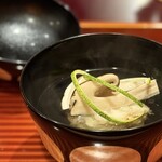 壽山 - 松茸と稚内のズワイガニ