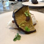 aru - 【鈴木製茶さんの椎茸】炭火で焼いた鈴木製茶さんの椎茸
      地元で採れたアラ（魚体8kg）の霜降り
      椎茸のソース