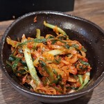 麺居酒屋 アシタマ - ニラキムチ　旨し