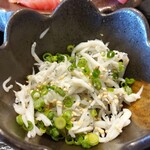  勇しげ - 釜揚げしらす