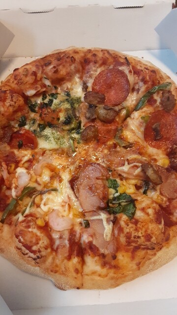 Domino Pizza Kitanagoya Takadaji Ten photo 2