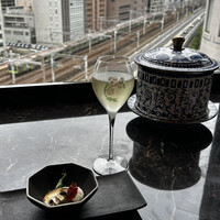 シャングリラズシークレット 銀座店 - 前菜のもっちり豆腐