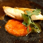 ウエストパパ - 柳の舞のポワレ・トマトソース＆バジルソース