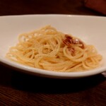 ウエストパパ - タラコとカリカリ梅のスパゲッティ