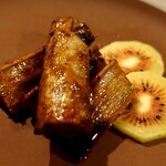 ウエストパパ - 青森牛蒡のキャラメリゼ・キウイ添え