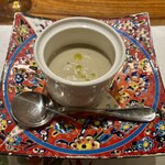 築地鉄板焼 Kurosawa - 本日のスープ♪ 白茄子の温かいスープ