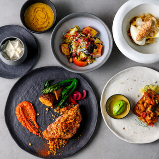 洗練されたランチコースを