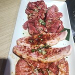 焼肉ふうふう亭 - 