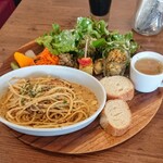 Bistro Coeur - セレクトプレートランチ ボロネーゼ1600円
