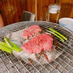 炭火焼肉 ホルモン にく式 - 