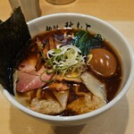 麺処 秋もと - 特製醤油らーめん