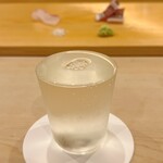 鮨 しゅん輔 - 多分、八匁くらいのグラス