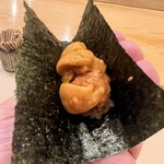 鮨 しゅん輔 - バフンウニです