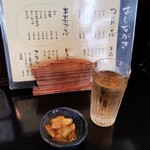 そば処 壱 - 蕎麦茶と先付け？のさつまいも