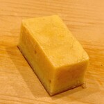 鮨 しゅん輔 - 〆の玉子焼き