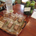 ル・ココン - キャトルカールと。広島・瀬戸内海の自然レモン