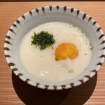 鳥匠いし井ひな - もちとろろご飯 卵黄醤油漬けのせ