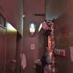 Burger Joint - 怪しい入口，これがおしゃれなのだろうか