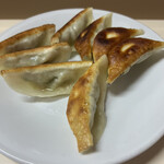 ギョーザ専門店 黒兵衛 - 