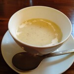 シェ・レノン - さつま芋のクリームスープ