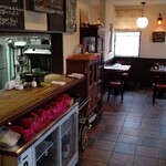 シェ・レノン - 店内