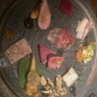 炭焼きステーキとワインobiobi - 