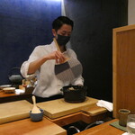 天婦羅 みやしろ - お土産制作中