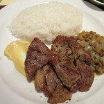 ビアオクロック - ＜2014年5月＞今週のランチ：豚肩肉のコンフィ