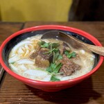 刀削麺倶楽部 - 