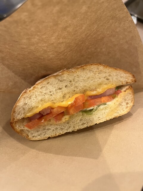 Saint Marc Cafe & Bar Yunibasaru Shitiwoku Ten photo 5