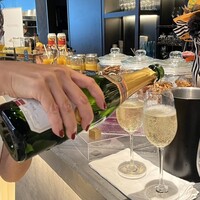 SAAWAAN BISTRO - 