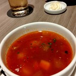 269091367 - 本日のスープ⭐️ビーフの出汁が効いていて身体に染み込む美味しさ❤️