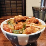 奈つやの中華そば - 回鍋肉ご飯はなつこさん手作りのこってりし過ぎない優しいお味で美味しかったです。他に茶碗カレーがありますよ