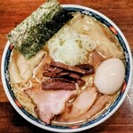 奈つやの中華そば - 令和の最先端進化系中華そば