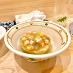 味ひろ - 賀茂茄子と鮑、車海老、新銀杏に出汁の吹寄せ煮　旨味を吸い込んだお茄子！