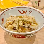 味ひろ - 鮎ご飯に利尻昆布と鰹出汁の昆布トロ掛けを！　なんとも旨い♫