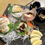 北本の貝や。 - 貝刺し3種盛り