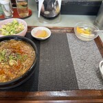 中国料理 頤和園 - チャーハンセットのミニ酸辣湯麺