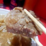 ラーメン二郎 千葉店 - 豚はこんなかんじ。