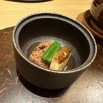 269106635 - 【蓋　物】鯛赤飯蒸し