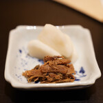 味幸 - 香の物　蕪、松茸軸山椒炊き