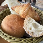 カレント - ベーカリーモーニングはパンが沢山