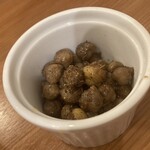 ロタンティーク ワインショップ&バー - ひよこ豆のサブジ