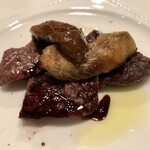 アルトパッショ - 仔牛ステーキポルチーニ乗せ