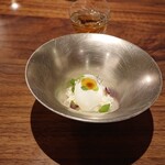 mingles - ビビンバ - 米アイスとプリン、醤油、胡麻油