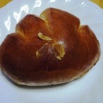 Komugiya - クリームパン