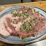 炭火焼肉 寿苑 - 限定メニュー黒豚塩味