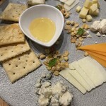 原価ビストロチーズプラス - 