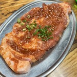 炭火焼肉 寿苑 - 限定メニュー黒豚味噌味