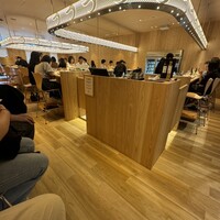 すき焼 しゃぶしゃぶつかだ KITTE大阪店 - 